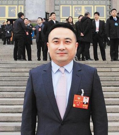 石磊委员:打造国内旗舰企业 引领镁行业跨越式发展