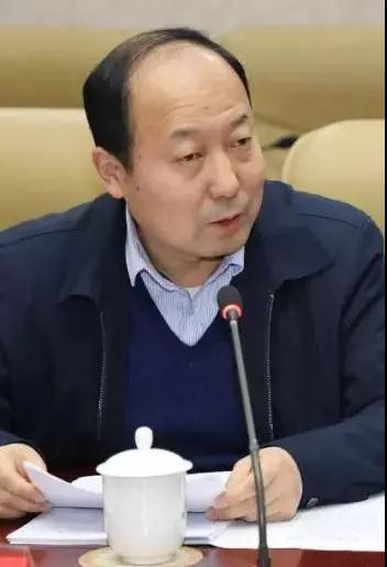 华特老总_华特·迪士尼(2)