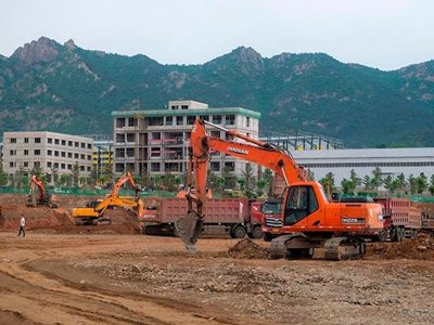 建平县打造东北地区最大锂电池负极材料生产基地
