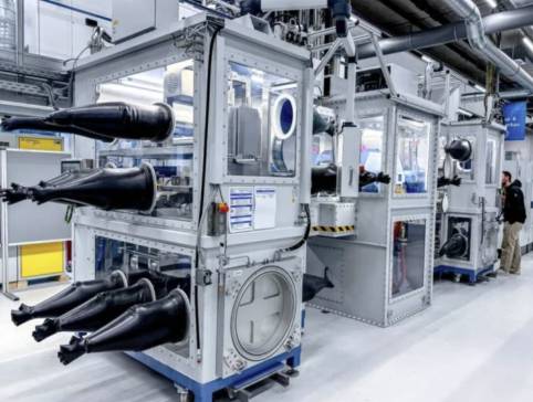 MBRAUN ���� Fraunhofer IGCV�����͵���з�ƽ̨�±��