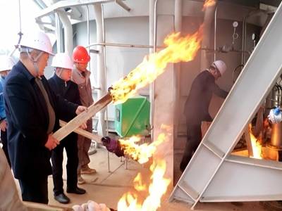 ̼����ܱ���3��3��-20�գ���������ǩԼ7��̼��ơ������Ƽ�ĸ����Ŀ