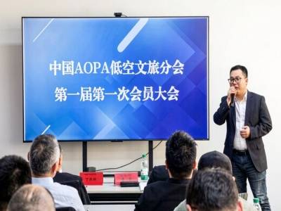 固态电池赋能AI动力+未来交通——合源锂创董事长刘敏博士