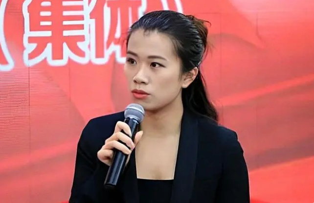 原创90后女副院长刘明侦美貌与智慧并存手握世界顶尖科技回国